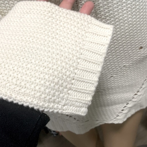 !SOLD! White Cream Fringe Knit Sweater BLUENOTES size Large - Picture 5 of 8